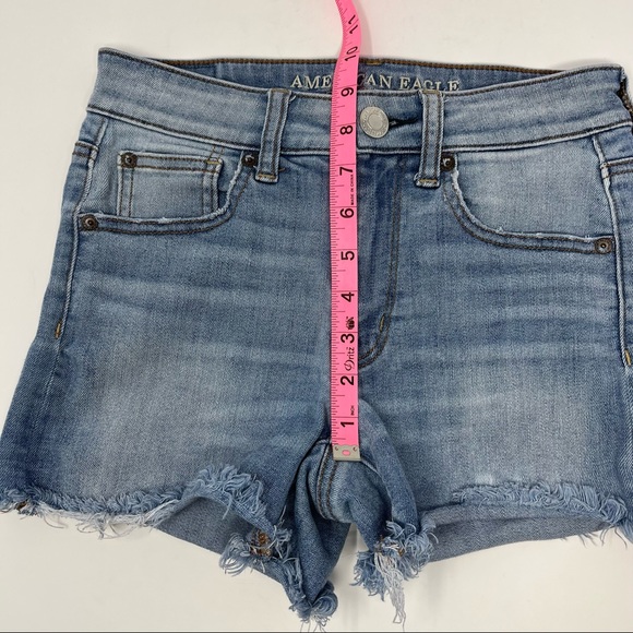 American Eagle Hi-Rise Shortie Super Stretch Raw Hem Denim Shorts Women’s 2 - Picture 6 of 8